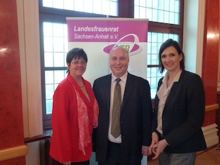 Dr. Verena Späthe, Dr. Andreas Schmidt, Prof. Dr. Angela Kolb (v.l.)